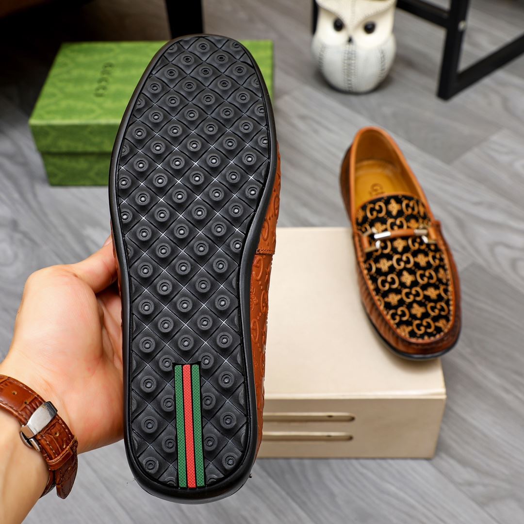 Gucci Low Shoes